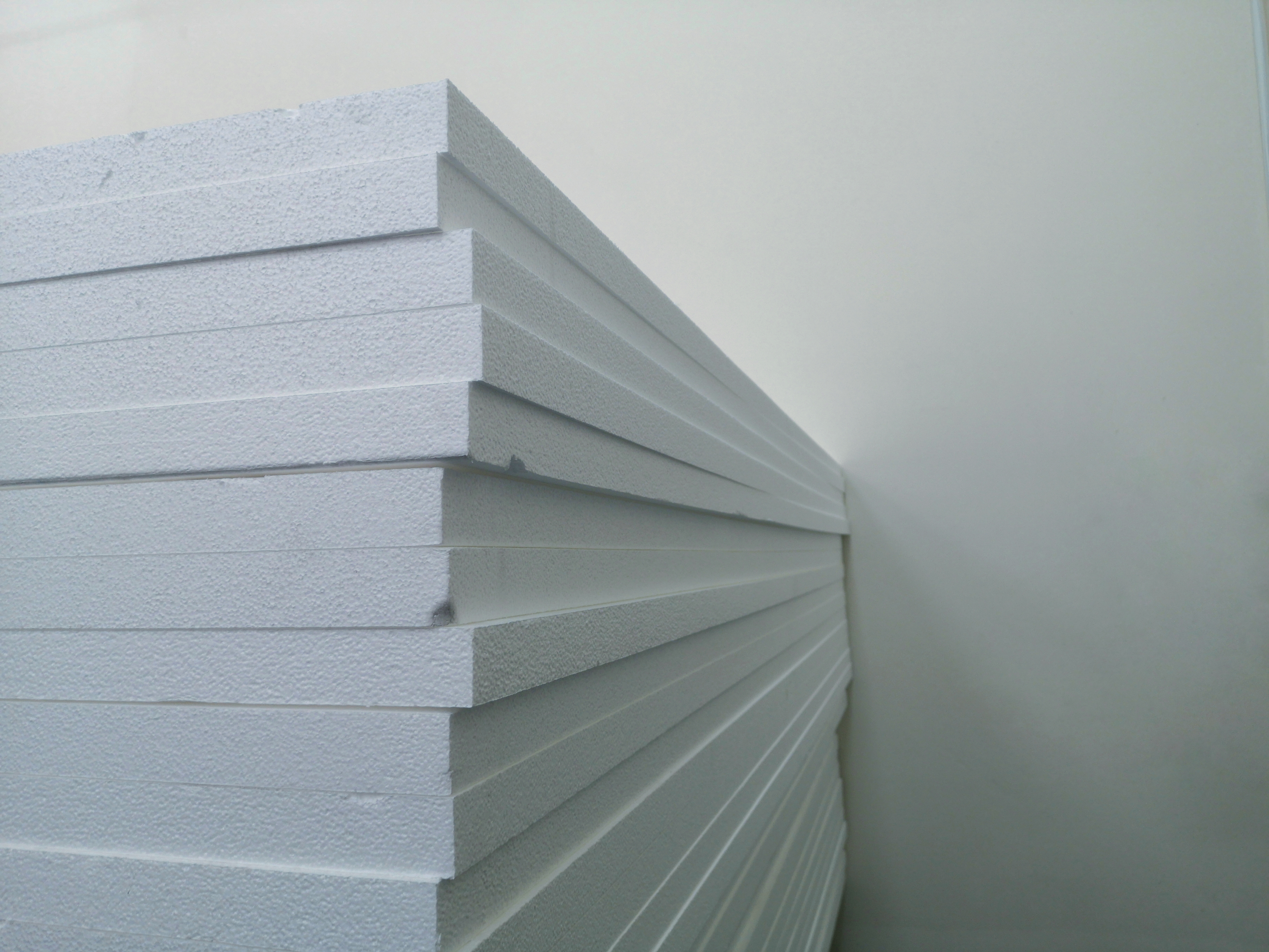 EPS em Colchões: Como o Uso de Isopor® Pode Prejudicar Conforto, Durabilidade e Higiene