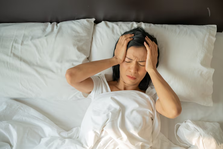 Falta de Sono Causa Dor de Cabeça? Entenda os Riscos