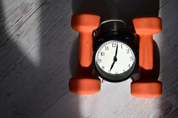 Exercícios e sono: qual a melhor hora para praticar sem prejudicar o descanso?