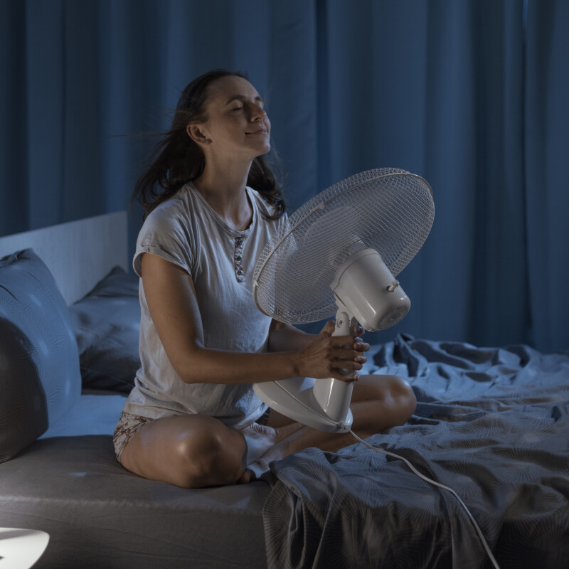 Você Sabia Que o Colchão Pode Aumentar a Temperatura do Corpo à Noite? Entenda o Papel do EPS (Isopor®)